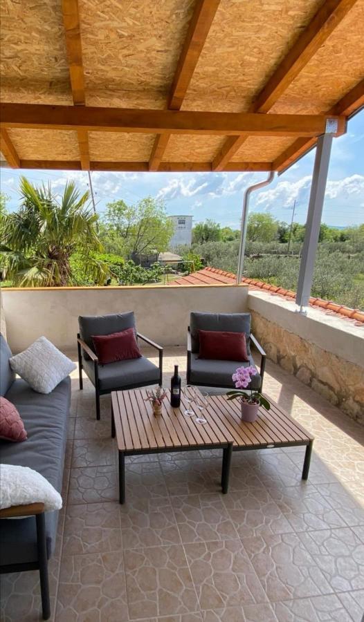 Country House Peace Drinovci Extérieur photo